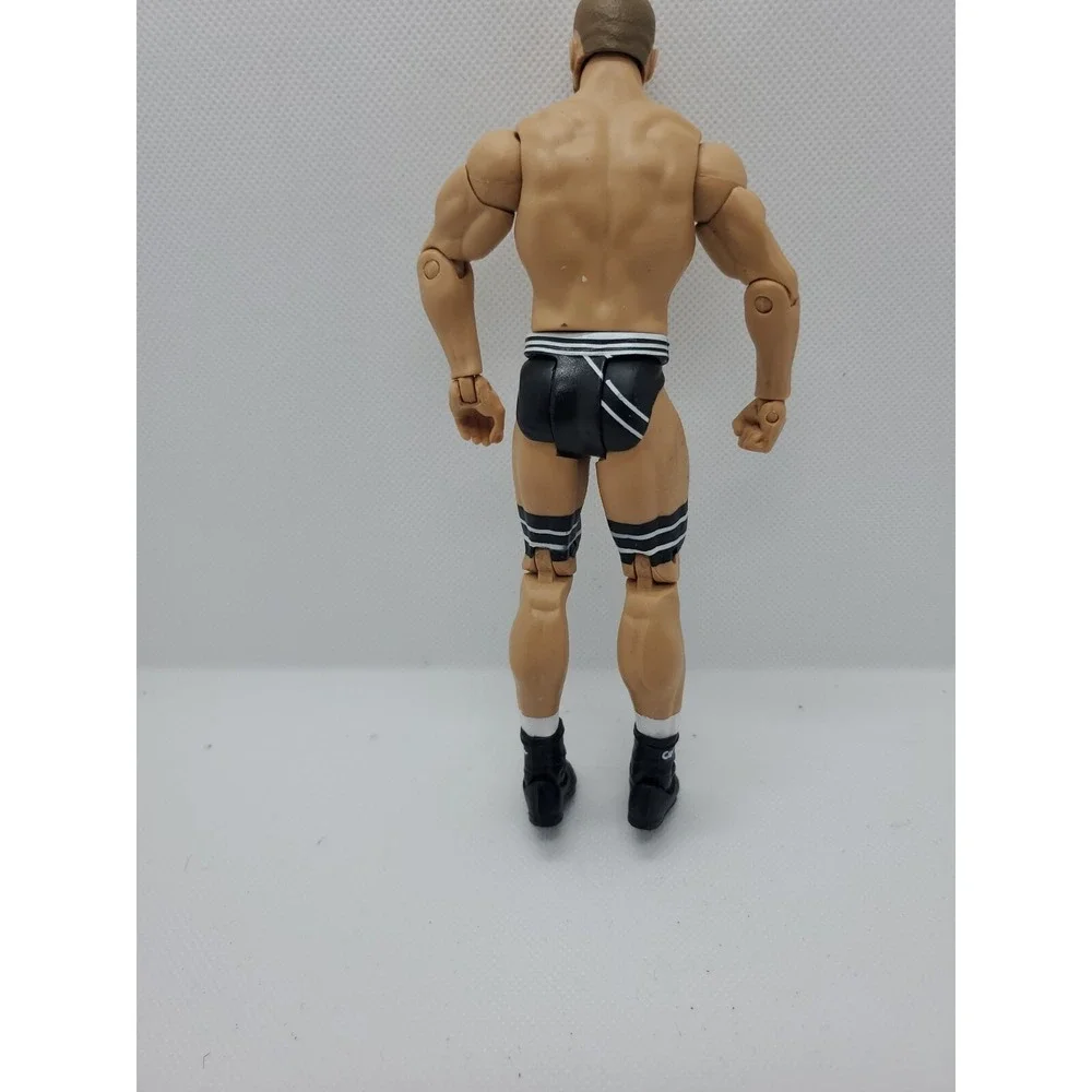 WWE Mattel‎ Elite Cesaro Wrestling Action Figure Black White Trunks Swiss Cyborg